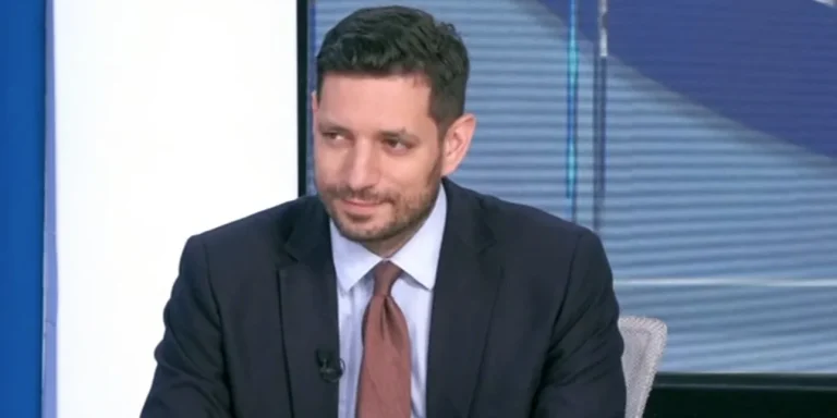 Κυρανάκης: Δεν περνάει πλέον ότι θα δηλώσεις οδηγός στο Δημόσιο και μετά θα βολευτείς αλλού
