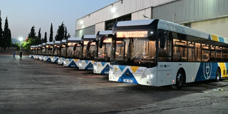 Τον Ιούνιο στους δρόμους της Αθήνας τα 1076 καινούρια λεωφορεία
