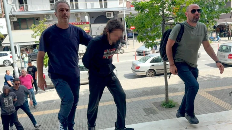 Τον πυροβόλησαν και τον πέταξαν στον Λουδία επειδή τους έκλεψε περιστέρια – Τι ισχυρίζονται οι δύο κατηγορούμενοι