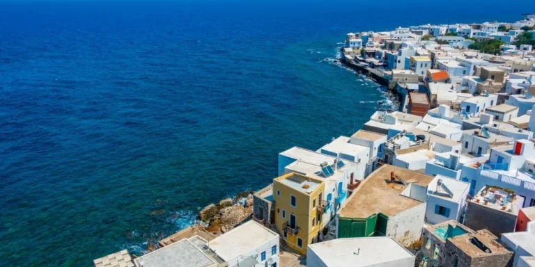 Δήμος μοίρασε επίδομα στους αναπληρωτές εκπαιδευτικούς του νησιού