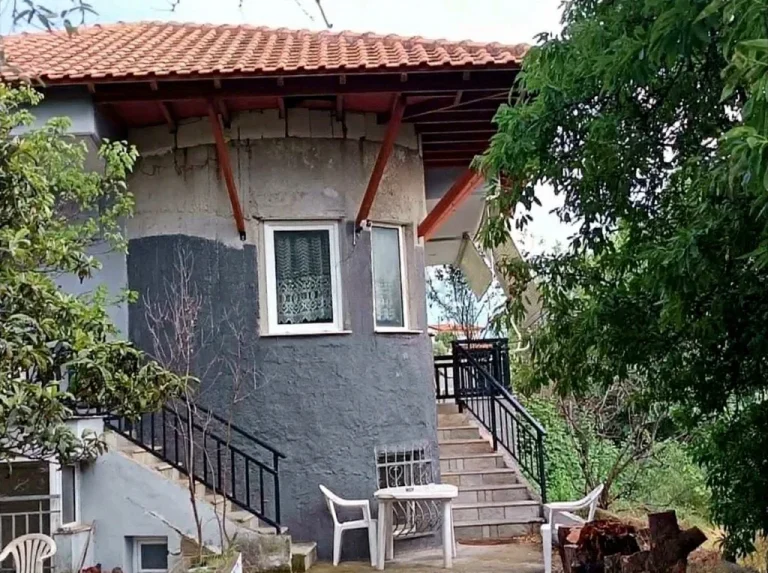 Σοκ στη Θεσσαλονίκη: 30χρονος γιος σκότωσε τον πατέρα του με κατσαβίδι και έπεσε για ύπνο