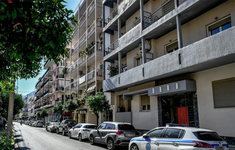 Δολοφονία στην Καλαμάτα: Στον ανακριτή ο δολοφόνος της 39χρονης – Θα γίνουν τοξικολογικές στα παιδιά